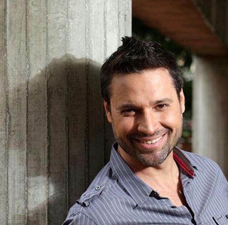 Ricardo Álamo está ganando 300 mil bolívares en VV, y se convirtió en el actor mejor pagado de Venezuela.